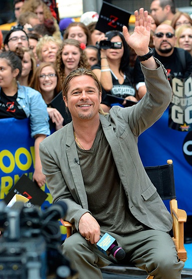 Bradley Pitt festival red carpet