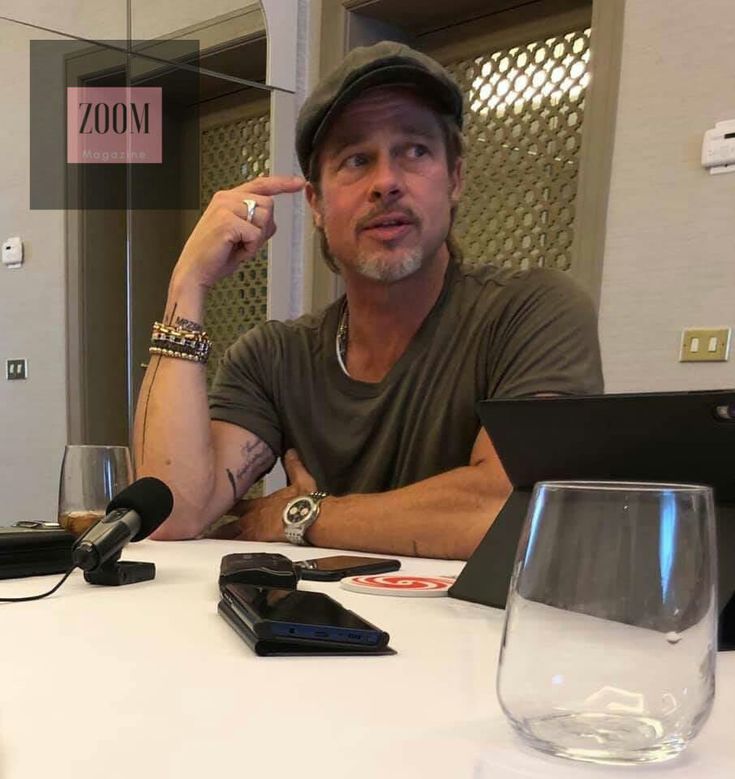 Bradley Pitt press panel